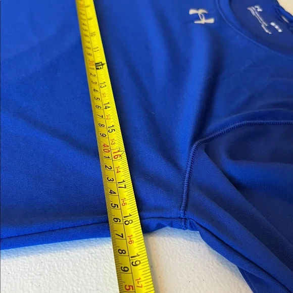 Under Armour Long Sleeve Heatgear Activewear Top - Picture 8 of 9